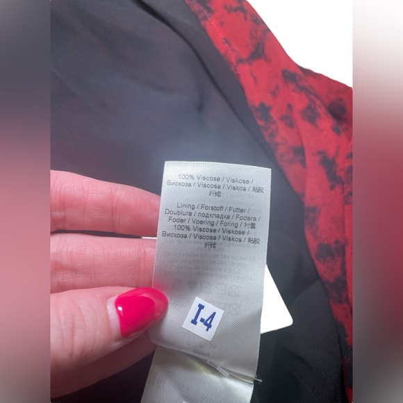 Ganni Georgette Floral Wrap Midi Dress Red Black Size 36 US 4 NWT - Picture 8 of 9